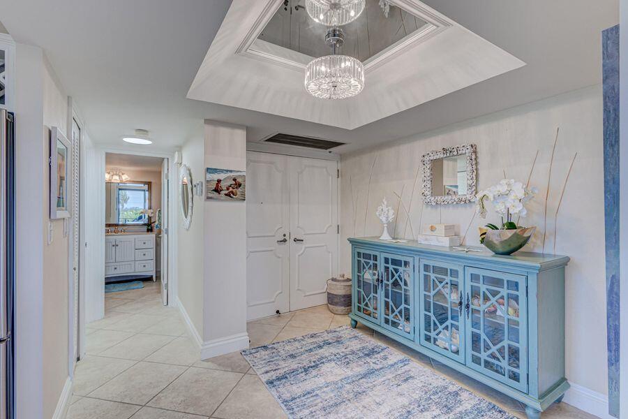 5550 North Ocean Drive, Unit 3C Riviera Beach, FL 33404 - Photo 40 of 67 FOYER