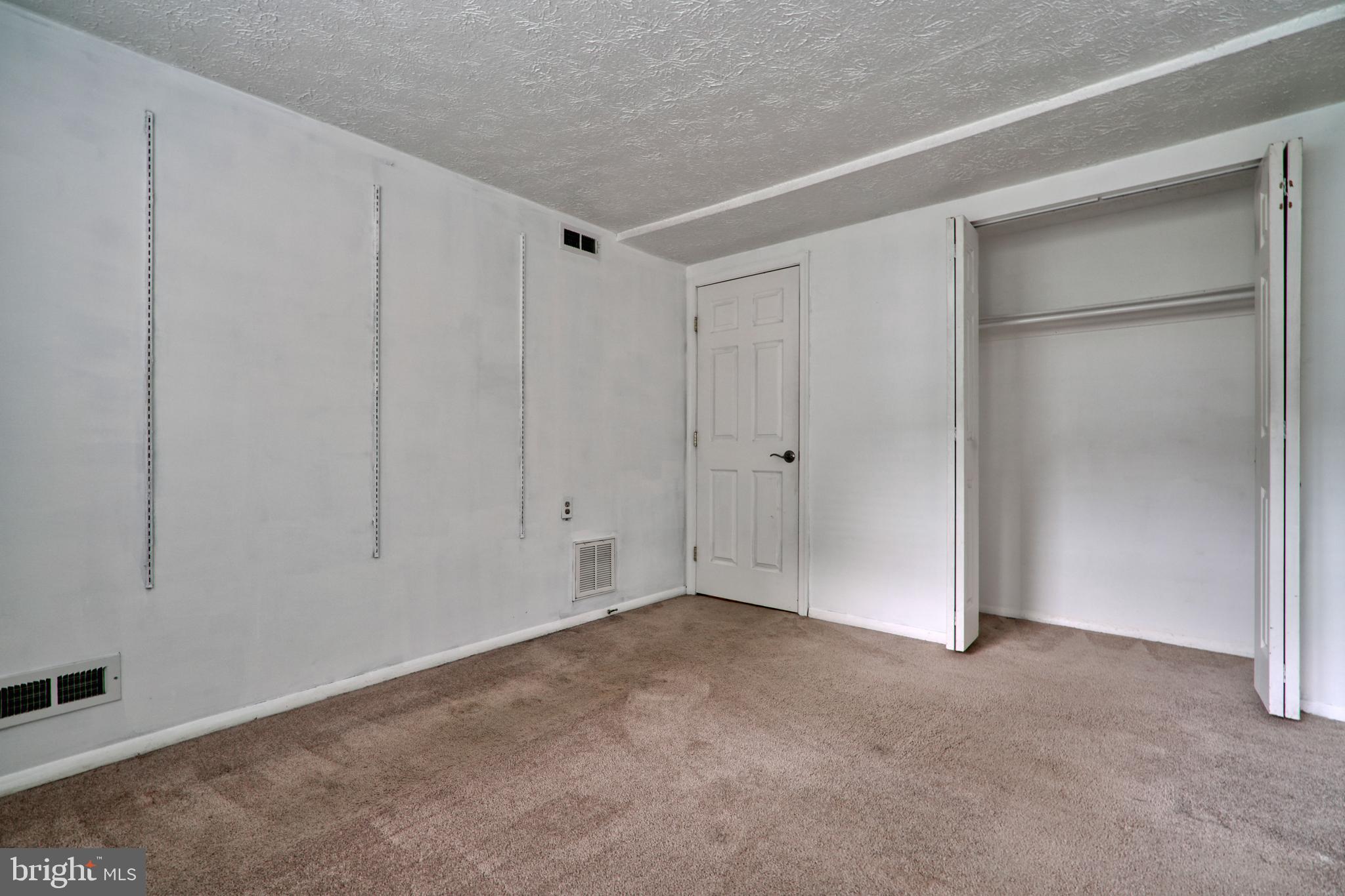 18 Johnson Road Pasadena, MD 21122 - Photo 29 of 39 Gallery Image 29