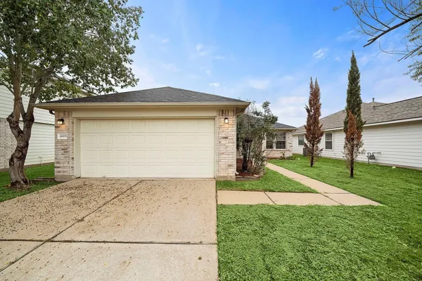 $1,755 | 6615 Wellington Meadows Drive, Katy, TX 77449