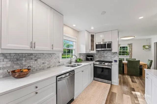 $579,900 | 4265 Williams Court, Brookfield, WI 53045