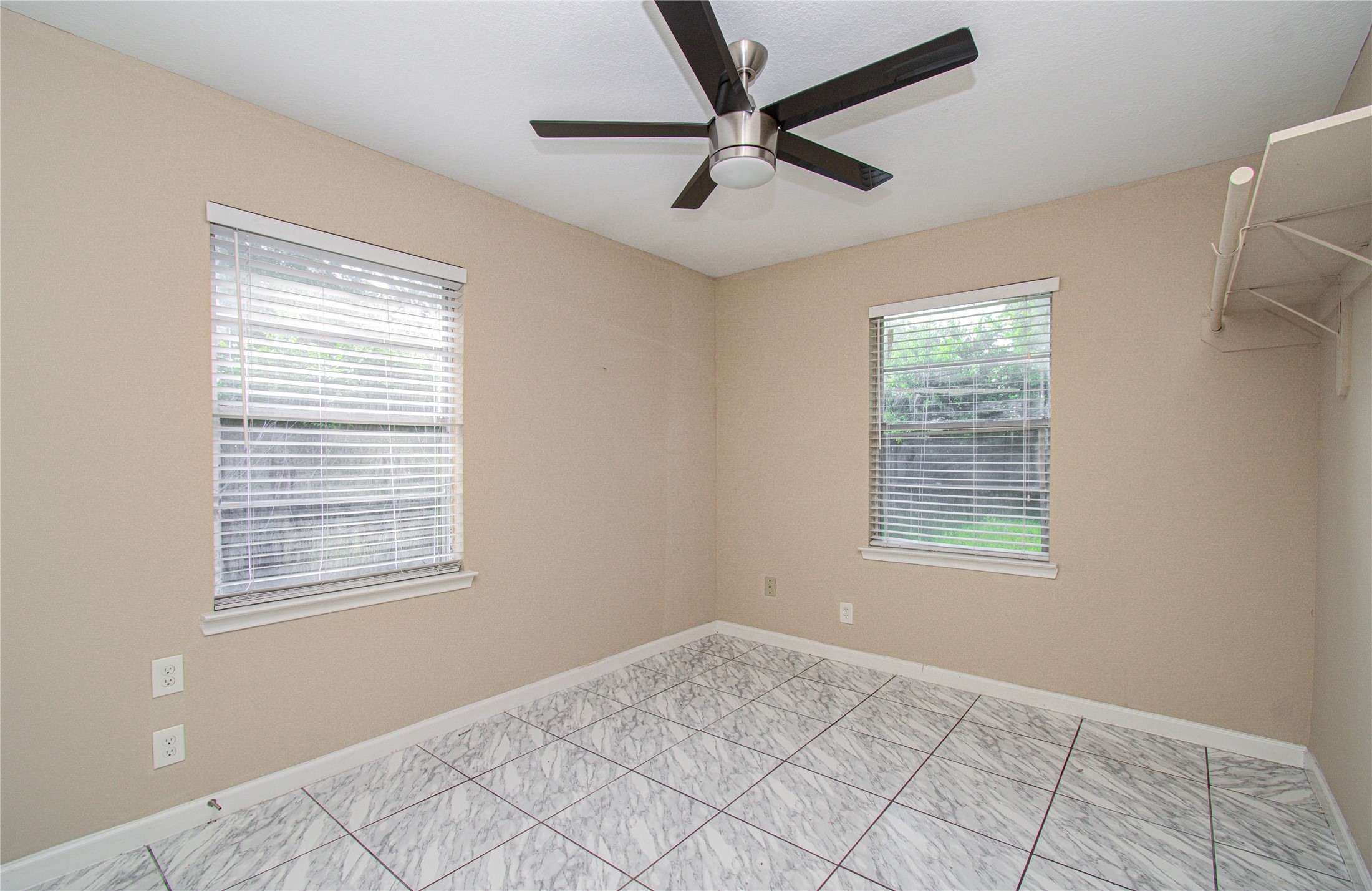 510 Roper Street Houston, TX 77034 - Photo 20 of 30