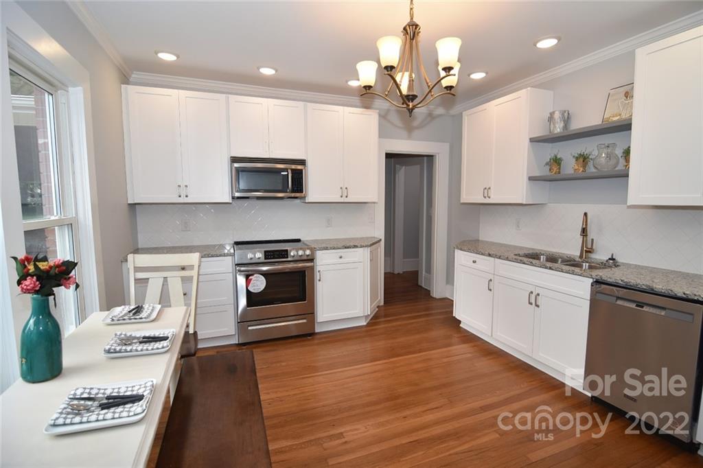 116 10th Street Southwest Conover, NC 28613 - Photo 7 of 21 Gallery Image 7