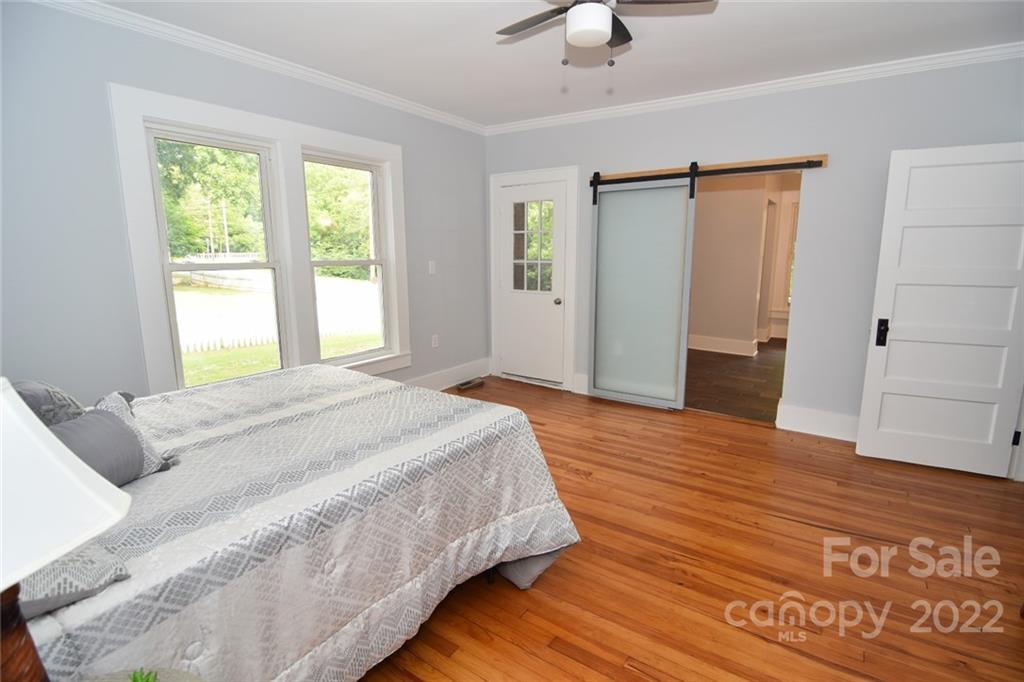 116 10th Street Southwest Conover, NC 28613 - Photo 10 of 21 Gallery Image 10