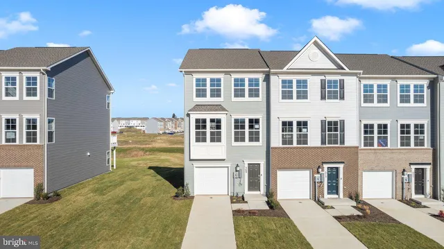 $2,190 | 569 Seeback Drive, Charles Town, WV 25414