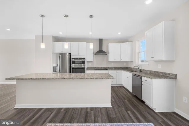 $2,190 | 569 Seeback Drive, Charles Town, WV 25414