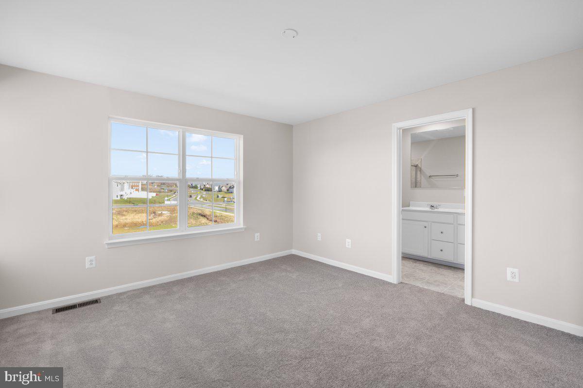 569 Seeback Drive Charles Town, WV 25414 - Photo 21 of 34