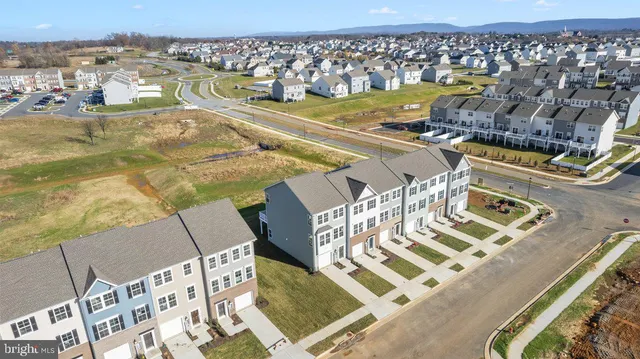 $2,190 | 569 Seeback Drive, Charles Town, WV 25414