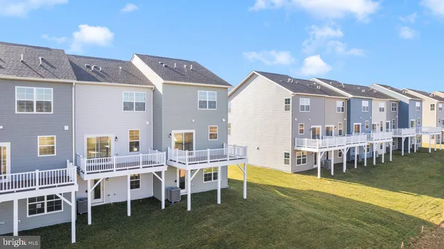 $2,190 | 569 Seeback Drive, Charles Town, WV 25414