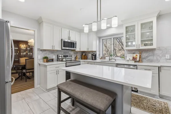 $680,000 | 13413 Georgia Circle, Apple Valley, MN 55124