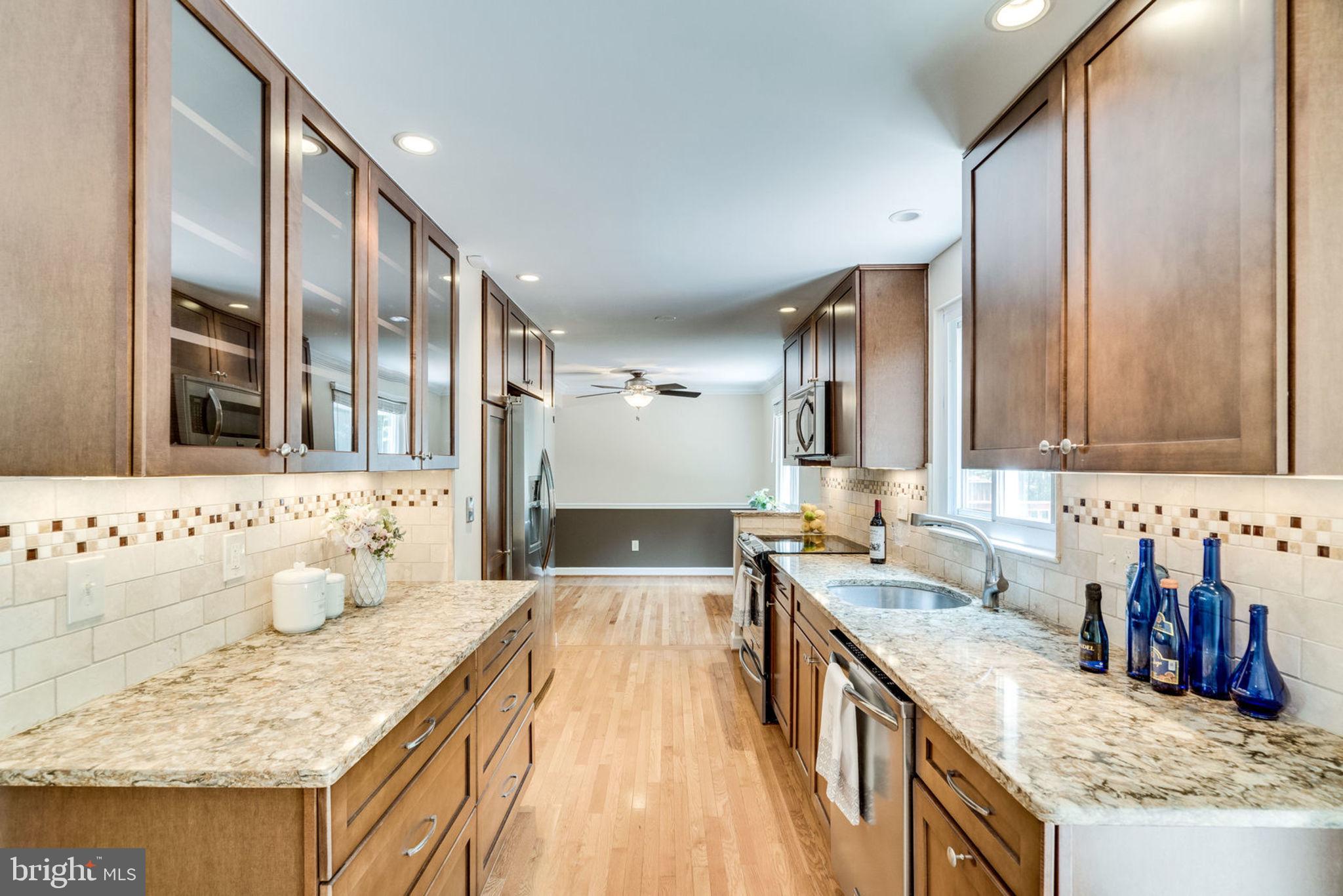 8481 Magic Tree Court Springfield, VA 22153 - Photo 14 of 48 Gallery Image 14