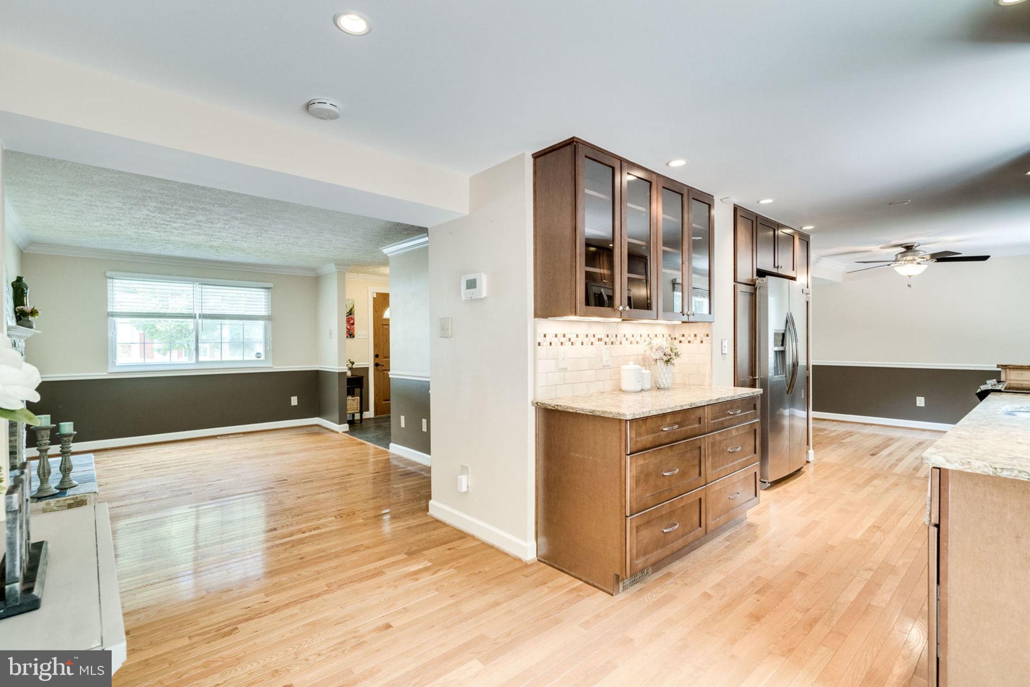 8481 Magic Tree Court Springfield, VA 22153 - Photo 15 of 48 Gallery Image 15