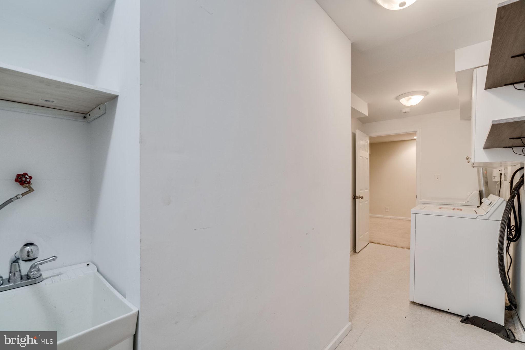 8481 Magic Tree Court Springfield, VA 22153 - Photo 41 of 48 Gallery Image 41