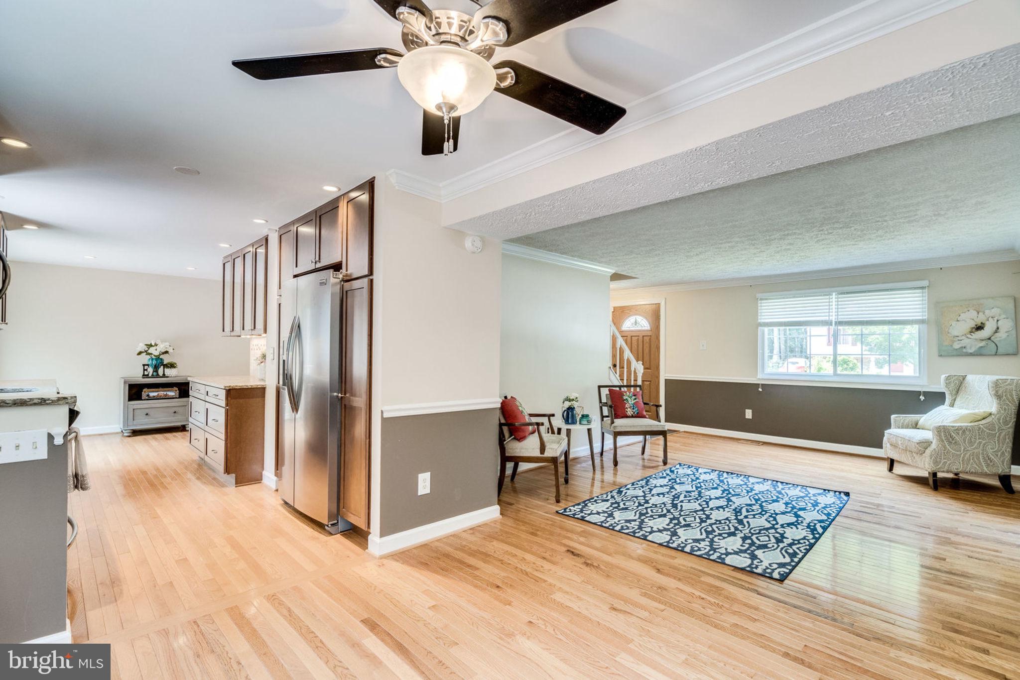 8481 Magic Tree Court Springfield, VA 22153 - Photo 9 of 48 Gallery Image 9