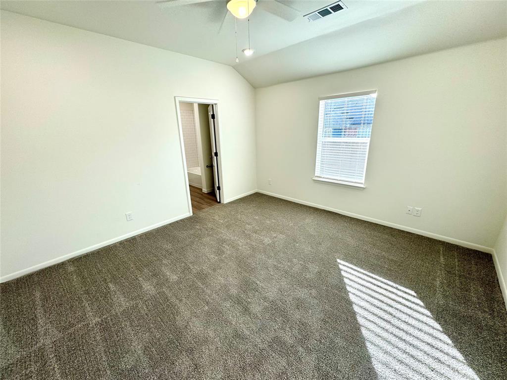 4910 Dry Creek Road Sherman, TX 75092 - Photo 6 of 9