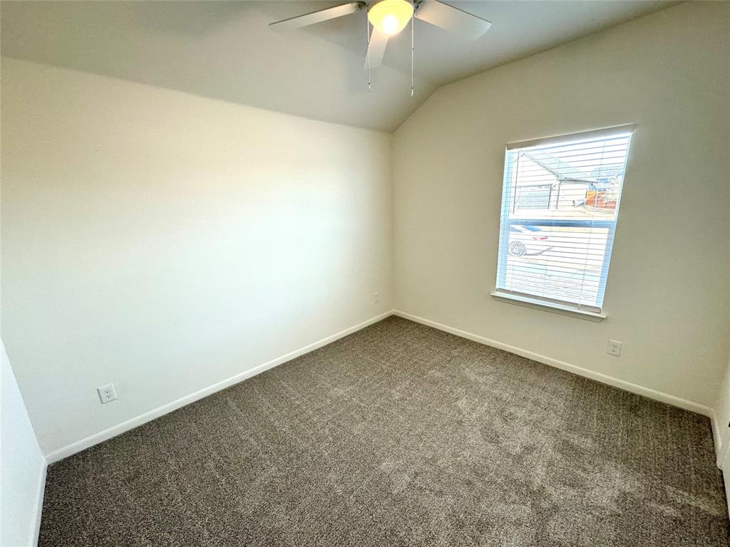 4910 Dry Creek Road Sherman, TX 75092 - Photo 8 of 9