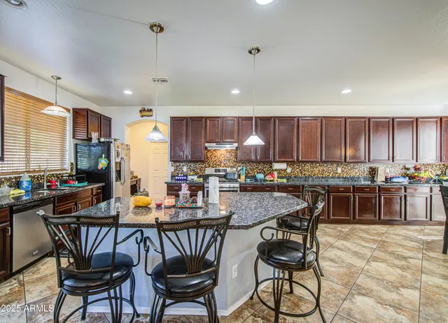 $799,900 | 7419 South 25th Drive, Phoenix, AZ 85041