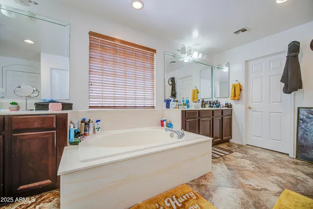 $799,900 | 7419 South 25th Drive, Phoenix, AZ 85041