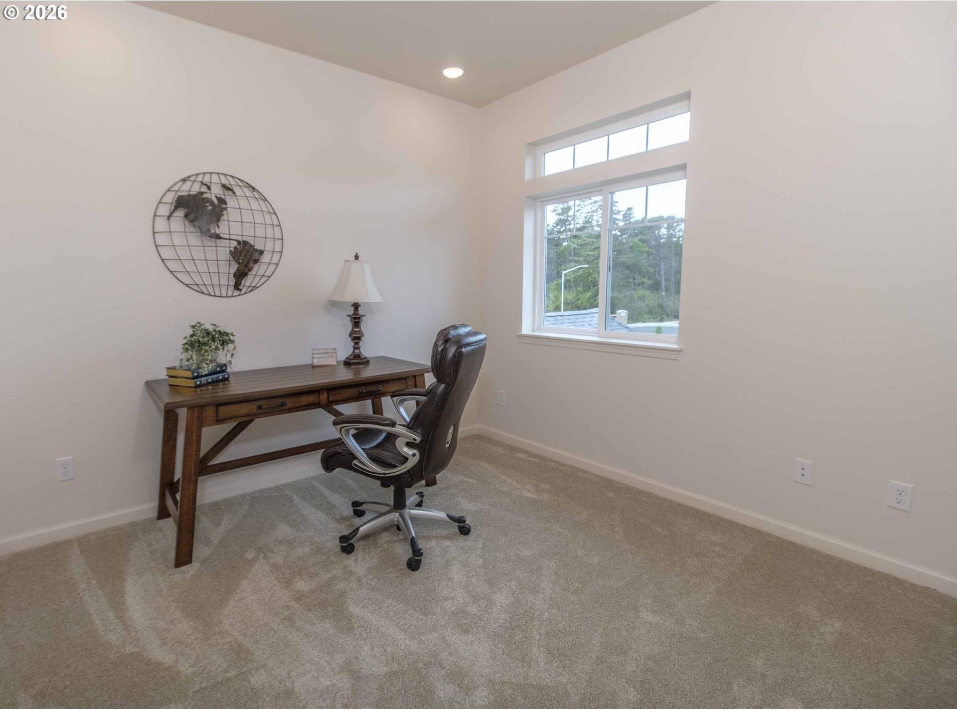 1445 37th Street Florence, OR 97439 - Photo 42 of 46 Gallery Image 42