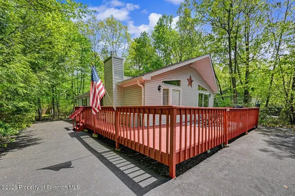 $230,000 | 72 Hawthorn Drive, Thornhurst, PA 18424