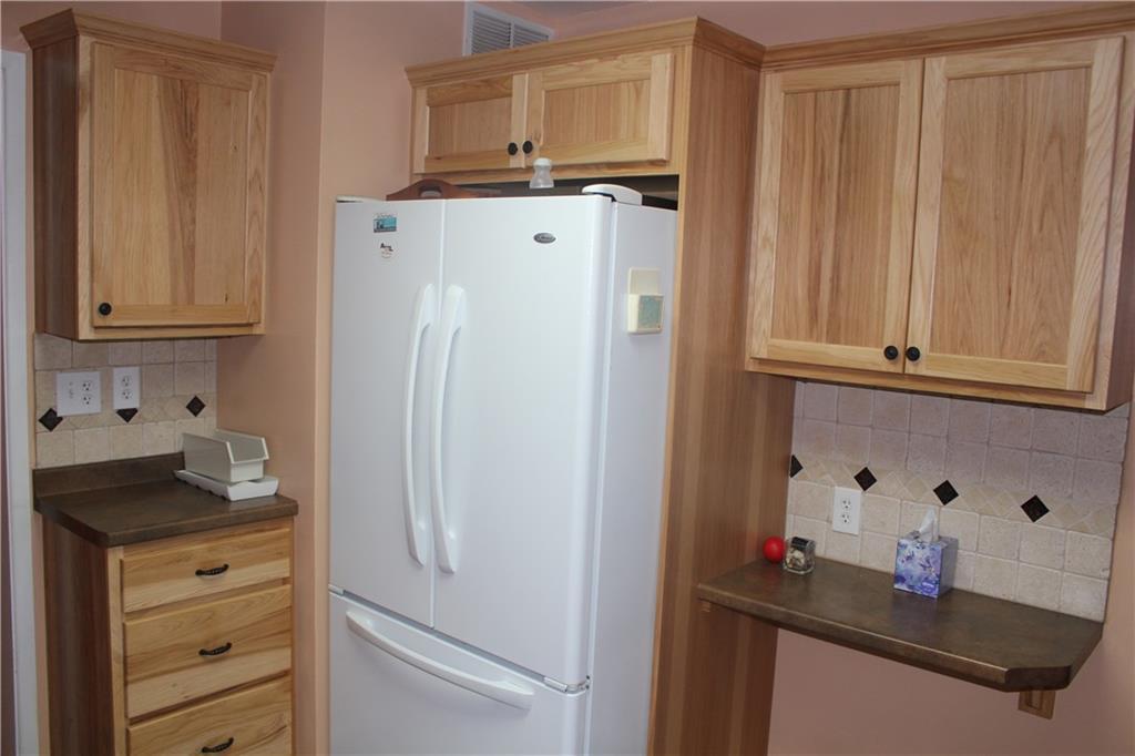 2042 Miracle Mile Springfield, OH 45503 - Photo 14 of 25