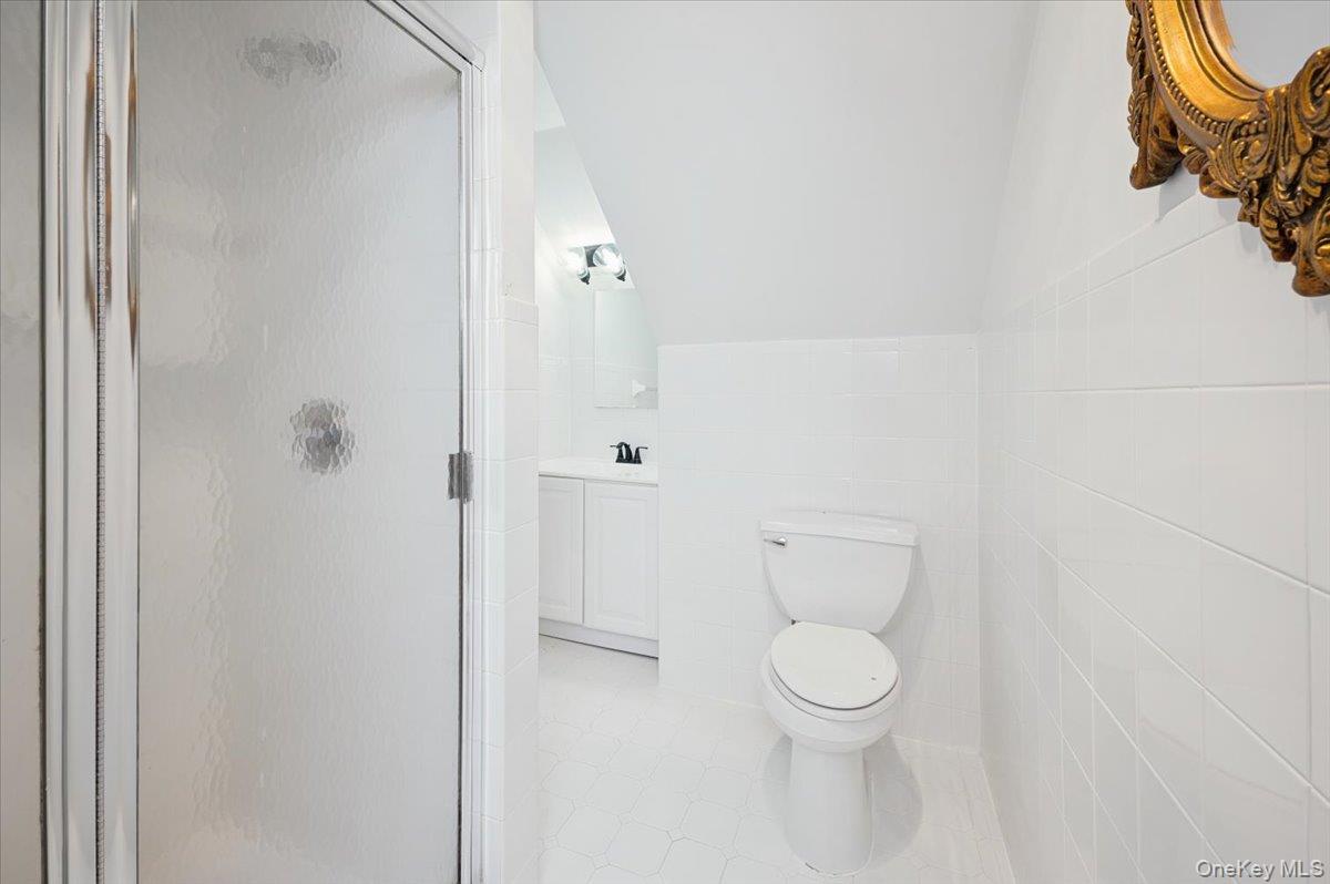 1 Windingwood Road North Rye Brook, NY 10573 - Photo 13 of 22
