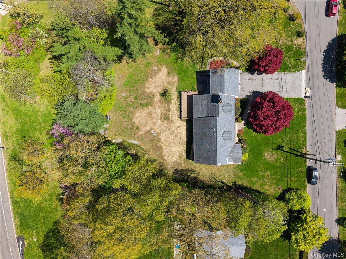 1 Windingwood Road North Rye Brook, NY 10573 - Photo 18 of 22