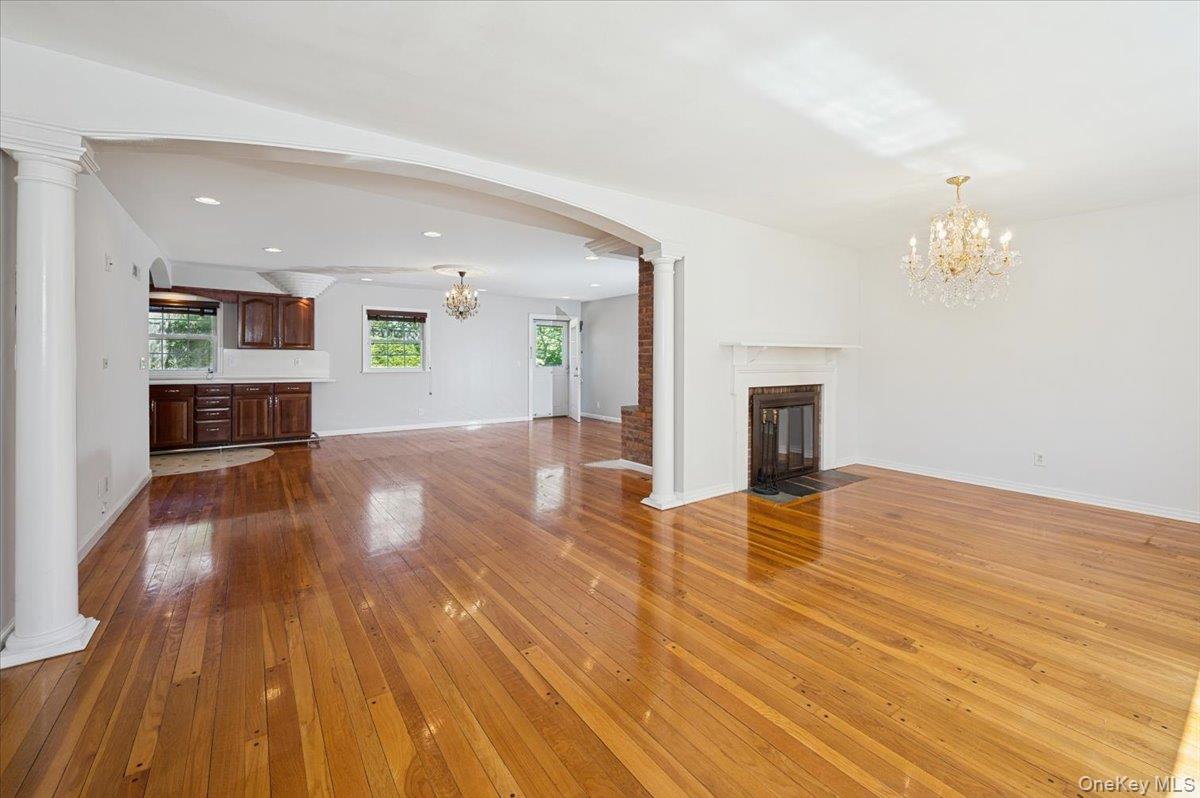1 Windingwood Road North Rye Brook, NY 10573 - Photo 3 of 22