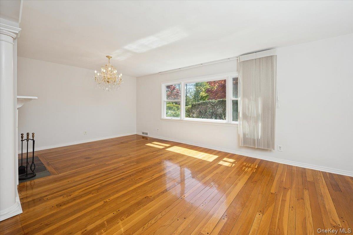 1 Windingwood Road North Rye Brook, NY 10573 - Photo 4 of 22