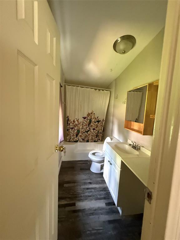 152 Pennell Road Sherman, TX 75090 - Photo 12 of 15 Primary Bathroom