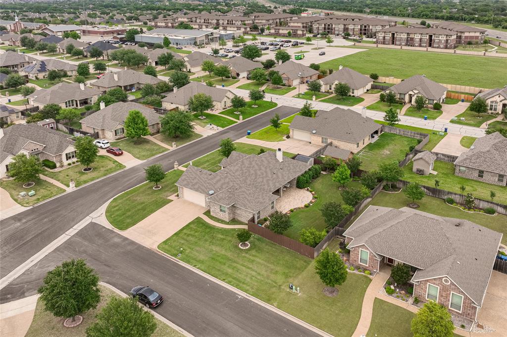 283 Briarleaf Circle Hewitt, TX 76643 - Photo 37 of 38