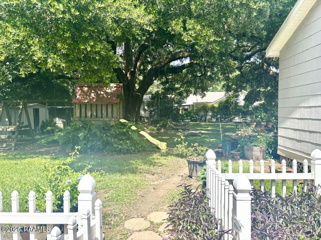 1445 Amazon Street Eunice, LA 70535 - Photo 13 of 16 ab3973a3-88f4-4f51-8b60-111bcbc8fa60
