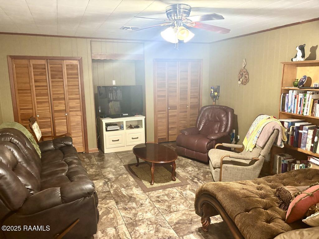 1445 Amazon Street Eunice, LA 70535 - Photo 2 of 16 7d823cab-64a6-4900-ab9b-9914b452f7e8