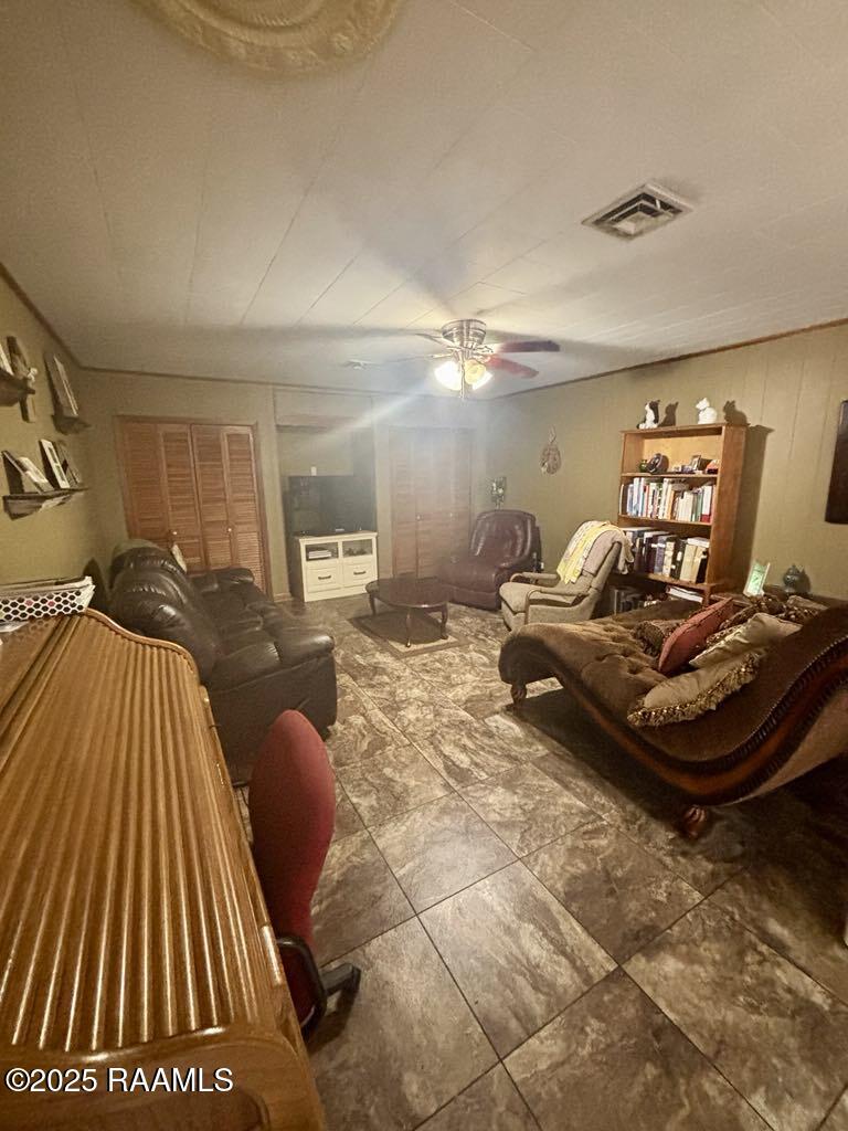 1445 Amazon Street Eunice, LA 70535 - Photo 3 of 16 93aa08d5-e7f5-4039-869a-4024bc2d8d3b