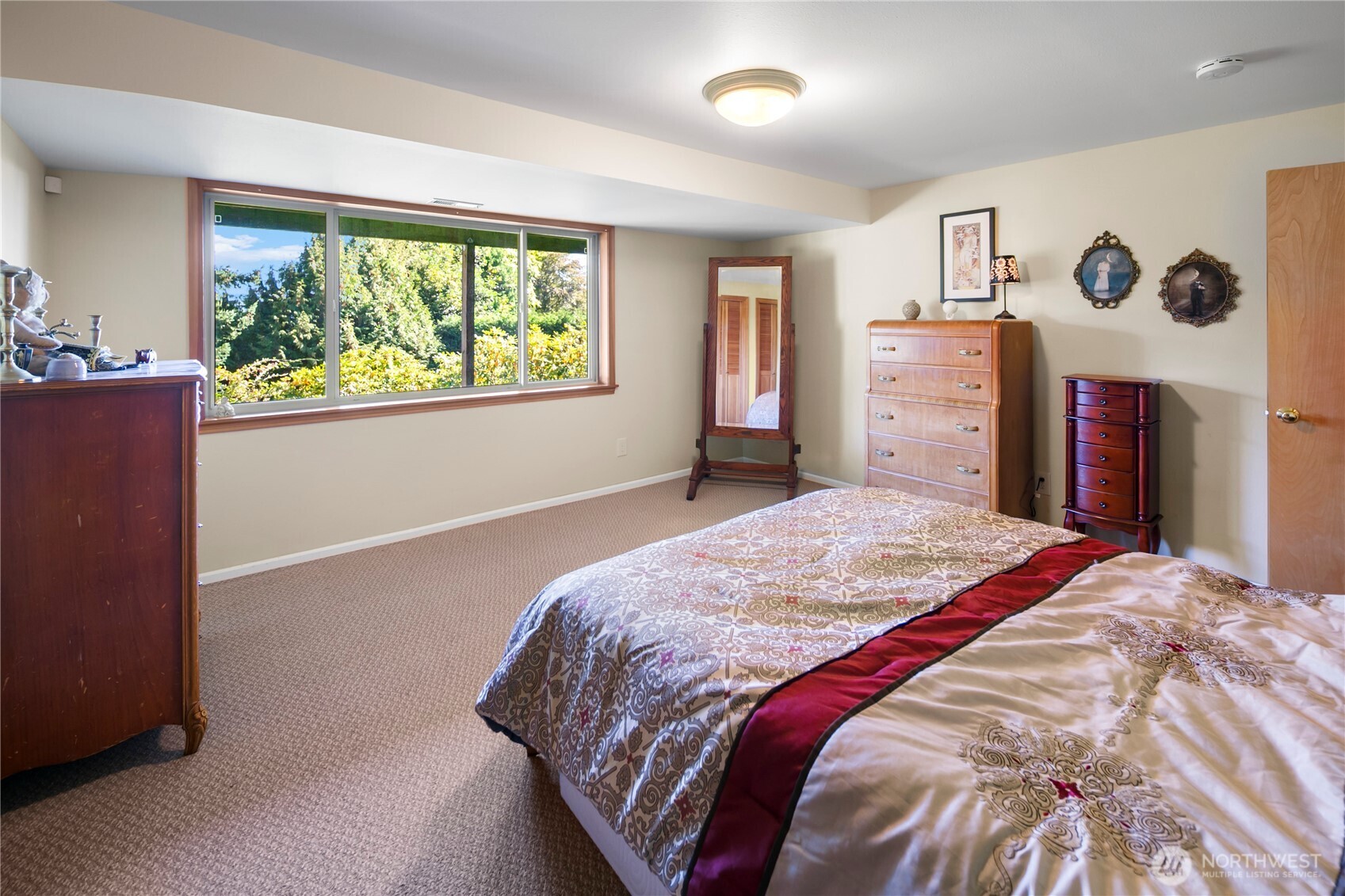 22516 100th Place Southwest Vashon, WA 98070 - Photo 20 of 34