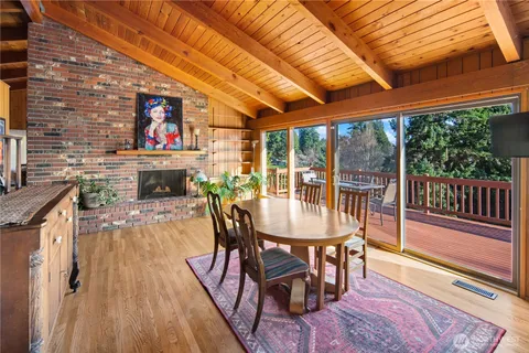 $1,100,000 | 22516 100th Place Southwest, Vashon, WA 98070