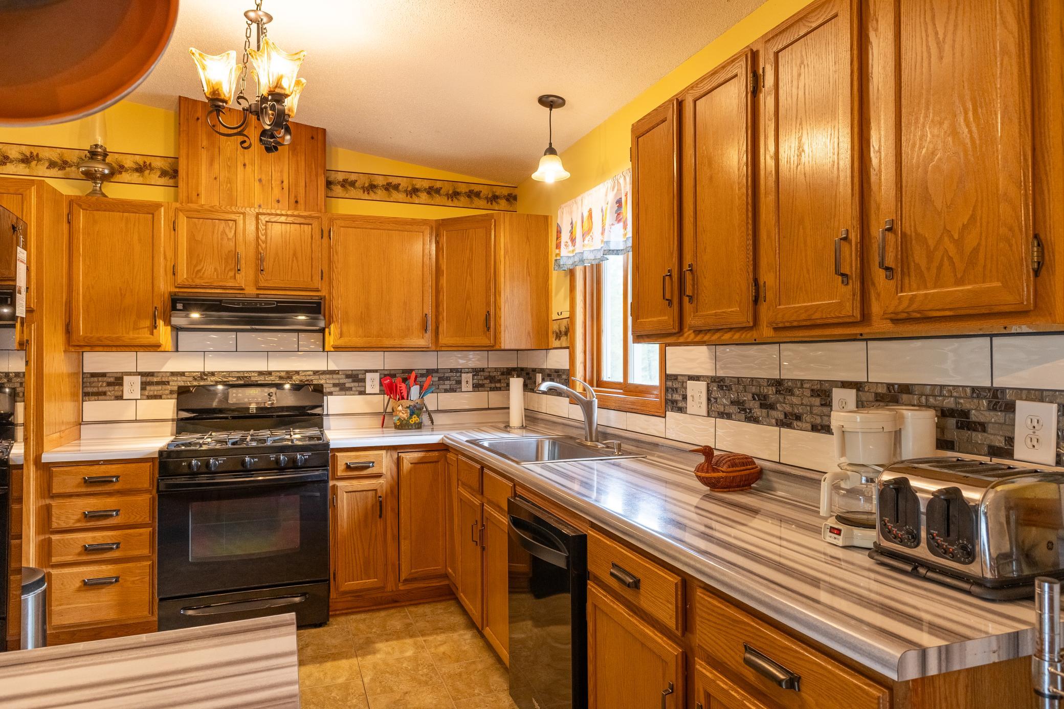431 Main Street Menahga, MN 56464 - Photo 9 of 47