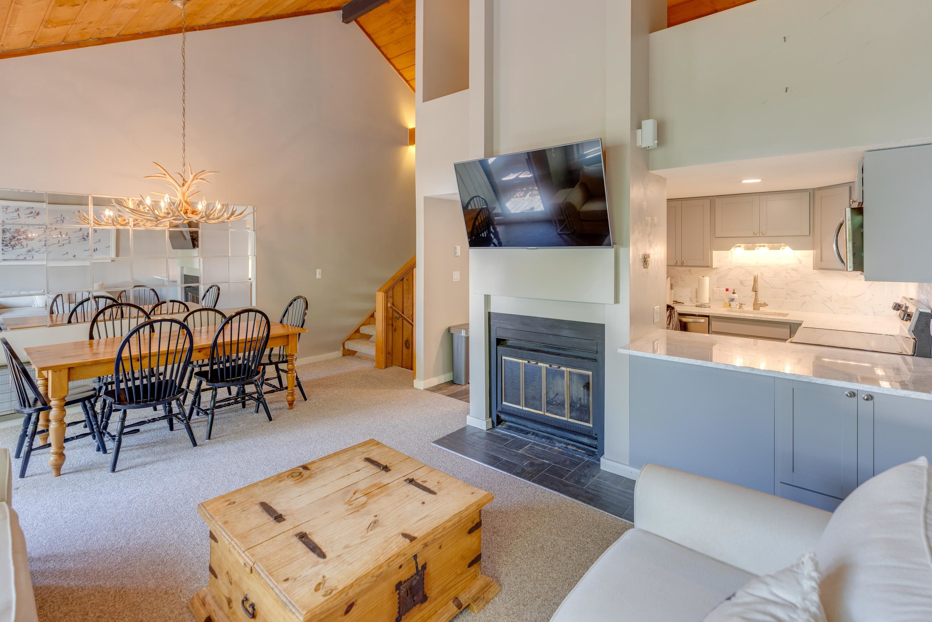 76 Fox Run Road, Unit 2 Lincoln, NH 03251 - Photo 5 of 42 Gallery Image 5