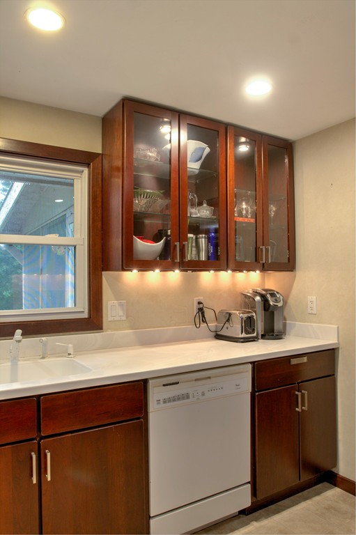 15 Muriel Road Chelmsford, MA 01824 - Photo 11 of 30 Gallery Image 11