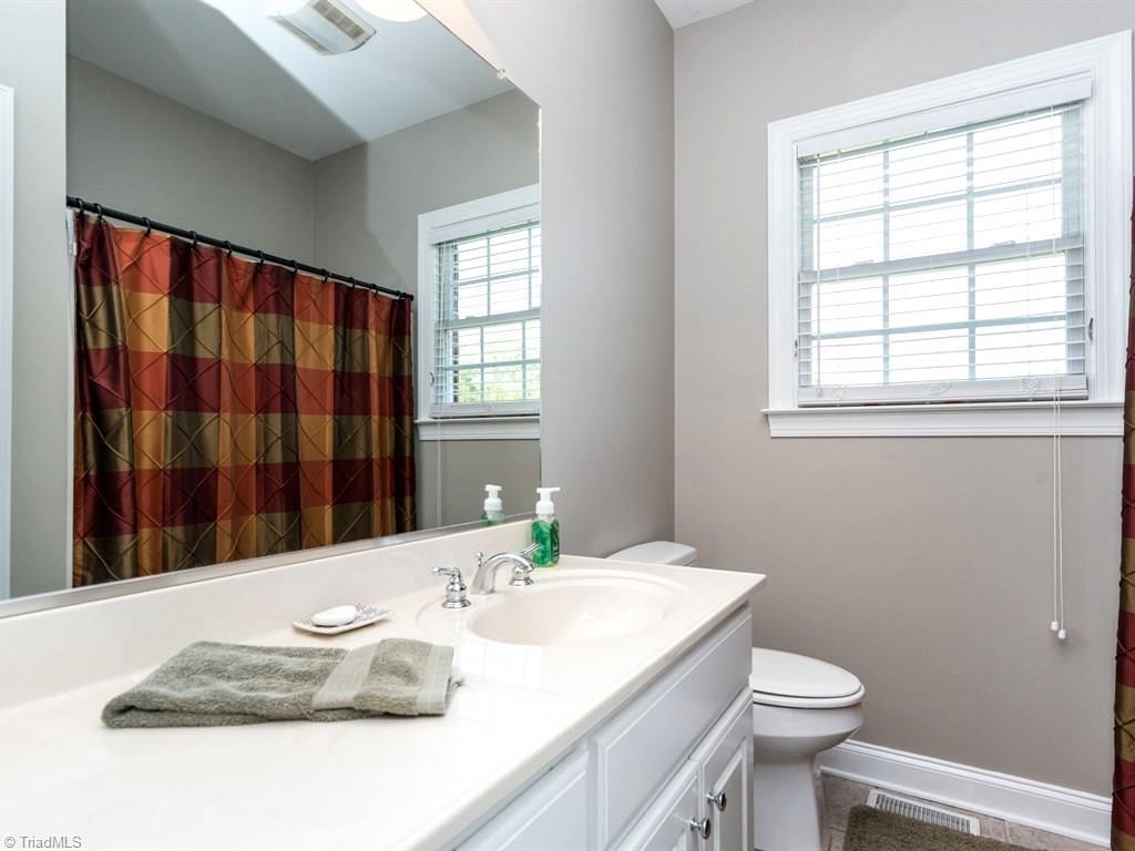 4202 Burch Bridge Road Burlington, NC 27217 - Photo 13 of 24 Hall Bath