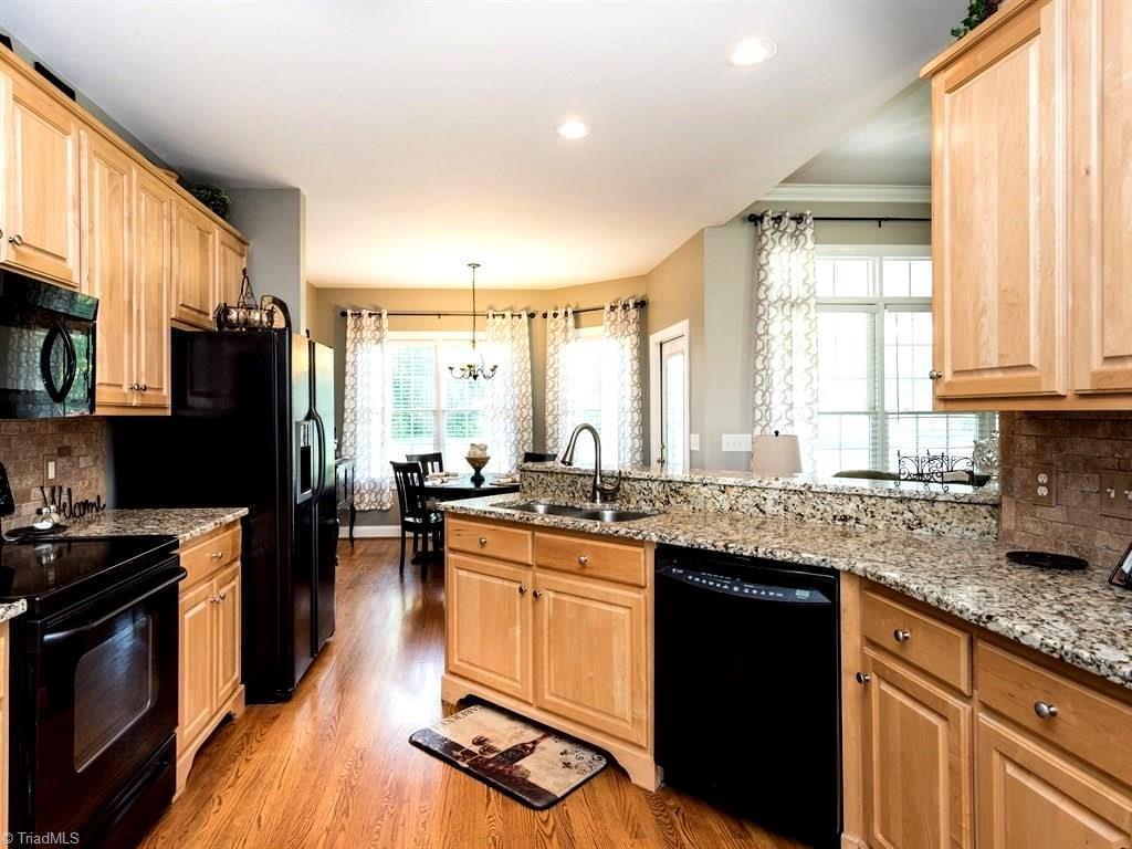 4202 Burch Bridge Road Burlington, NC 27217 - Photo 4 of 24 New Granite Countertops
