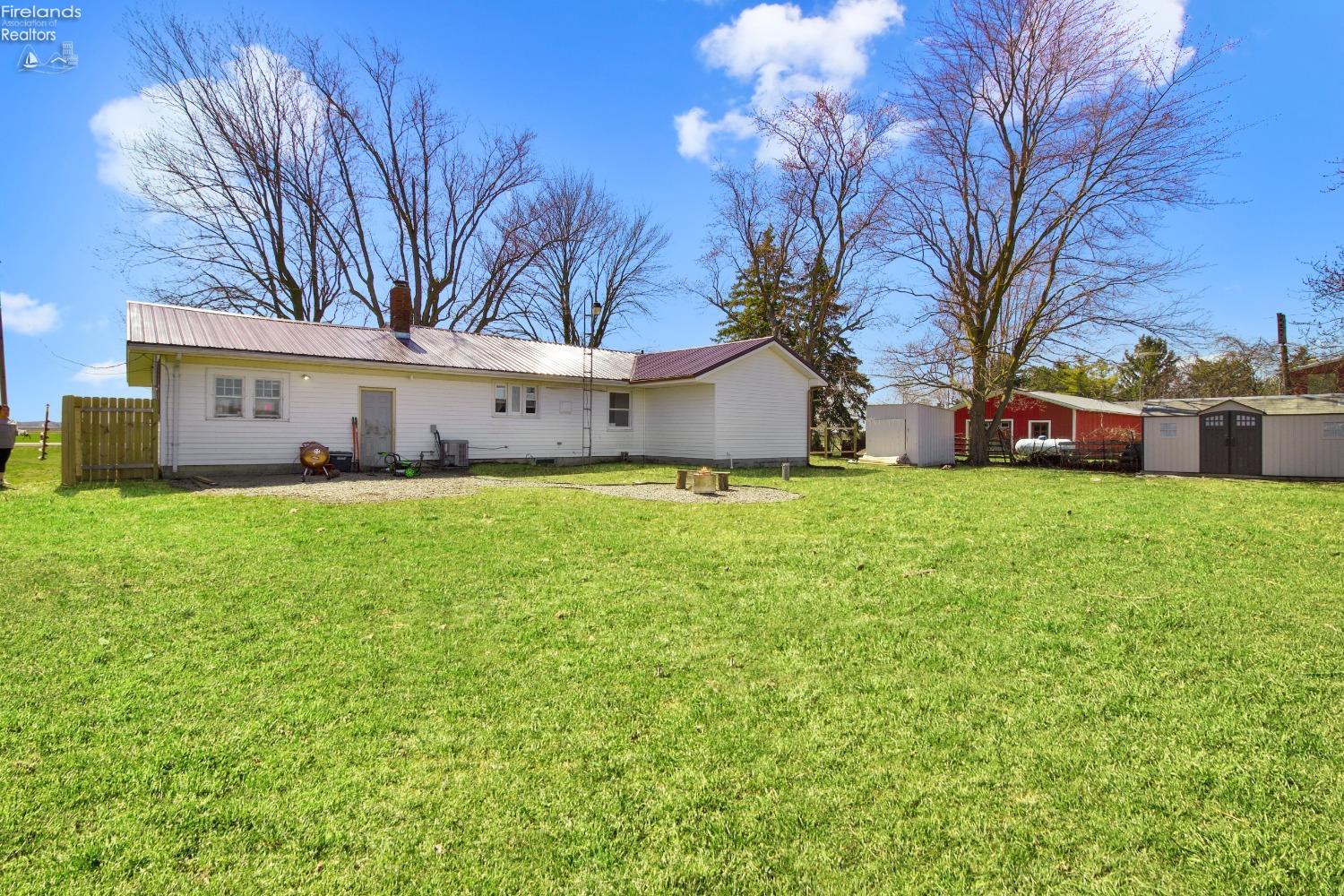 10317 Strecker Road Bellevue, OH 44811 - Photo 38 of 44 Gallery Image 38