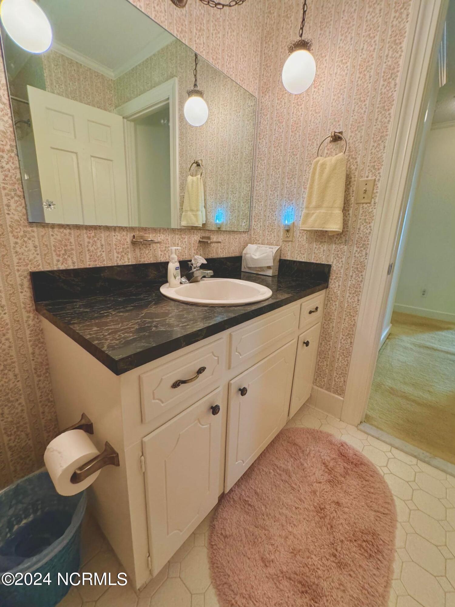 2007 Hardee Road Kinston, NC 28504 - Photo 52 of 58 446035386_2796301230524869_1433096167791
