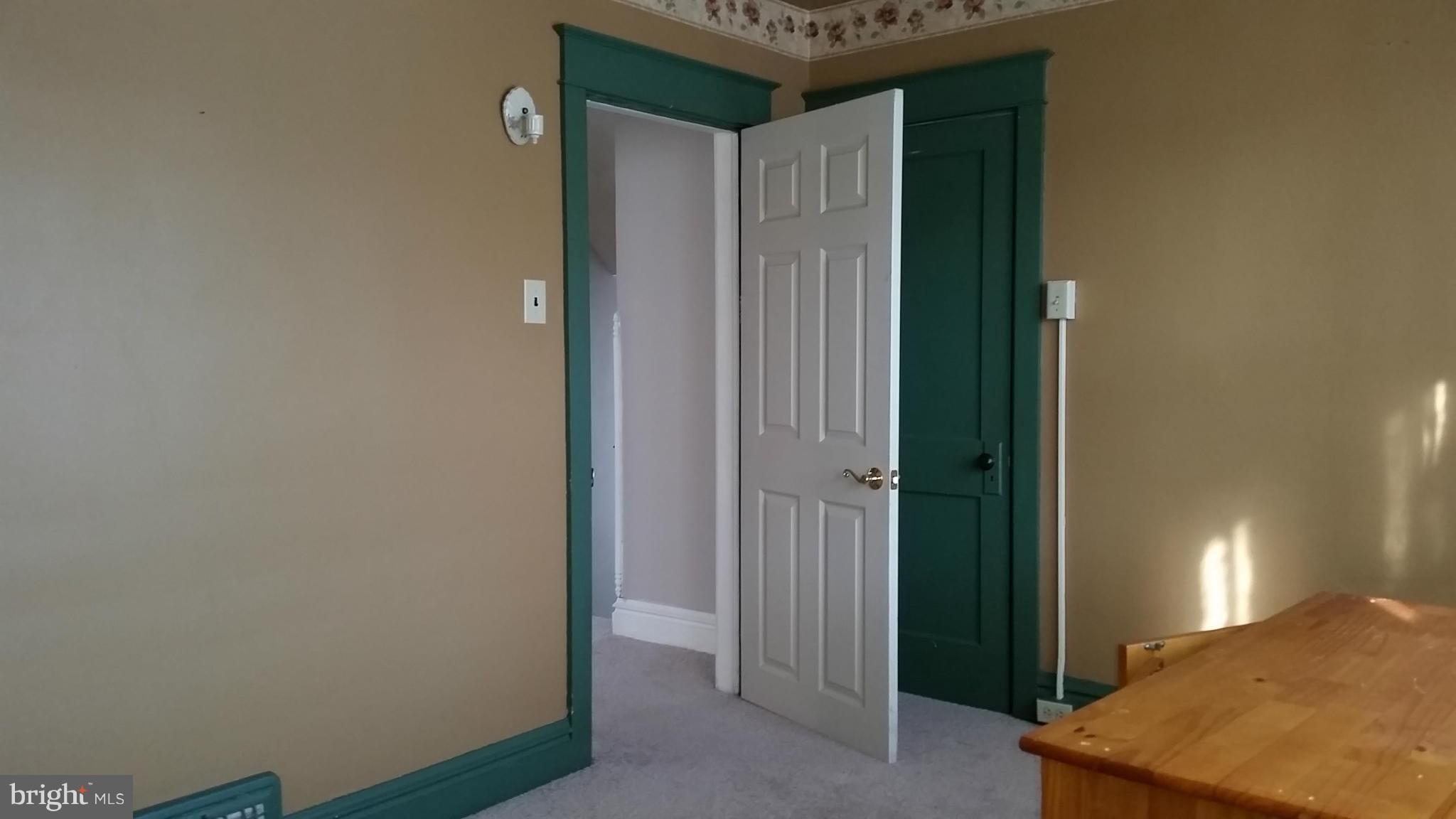 11214 Marbern Road Hagerstown, MD 21740 - Photo 14 of 20 Interior (General)
