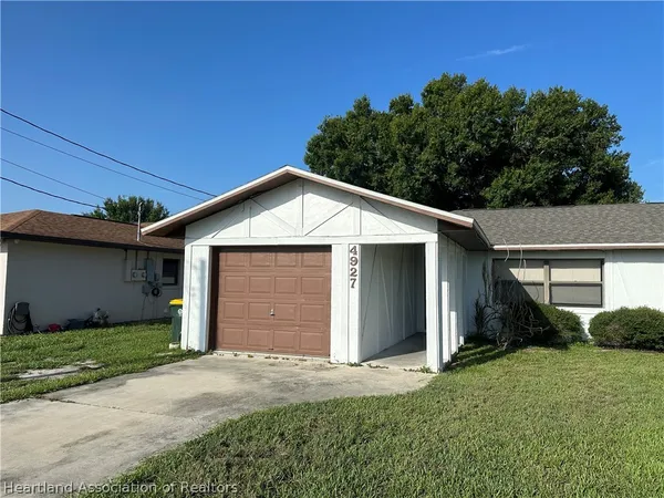 $1,400 | 4927 Manatee Drive, Sebring, FL 33870