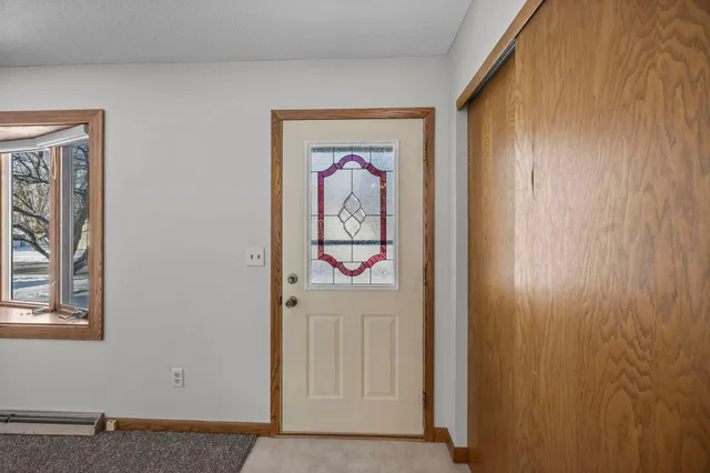 $250,000 | 455 East 4th Street, Zumbrota, MN 55992