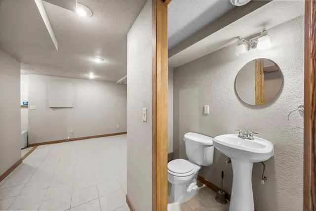 $250,000 | 455 East 4th Street, Zumbrota, MN 55992