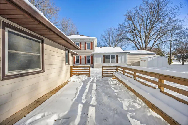 $250,000 | 455 East 4th Street, Zumbrota, MN 55992