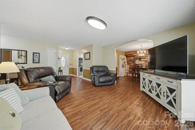 $299,900 | 2735 Sides Avenue, Connelly Springs, NC 28612