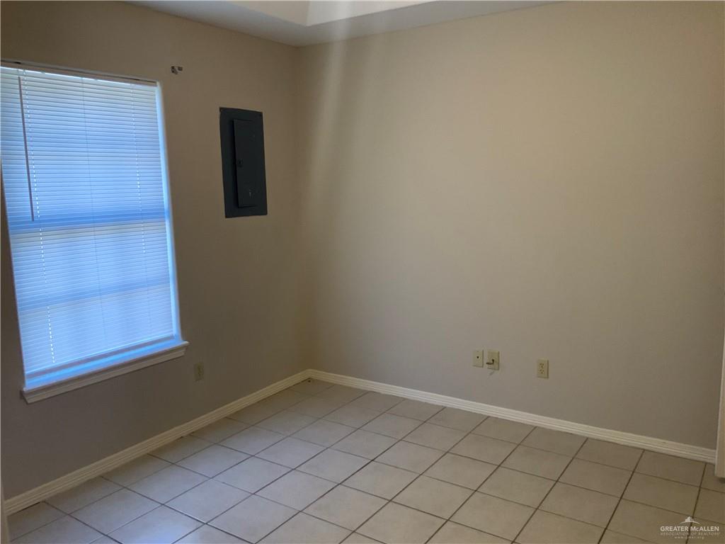 808 West Bronze Avenue, Unit B Pharr, TX 78577 - Photo 17 of 20 a view of a room with window