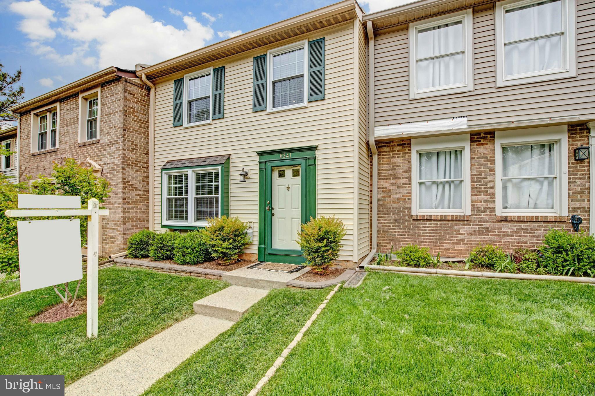 8341 Bark Tree Court Springfield, VA 22153 - Photo 4 of 32